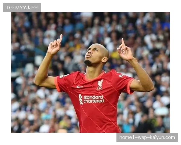 法比尼奥吉达联合中场指挥 防守拦截与调度作用显著